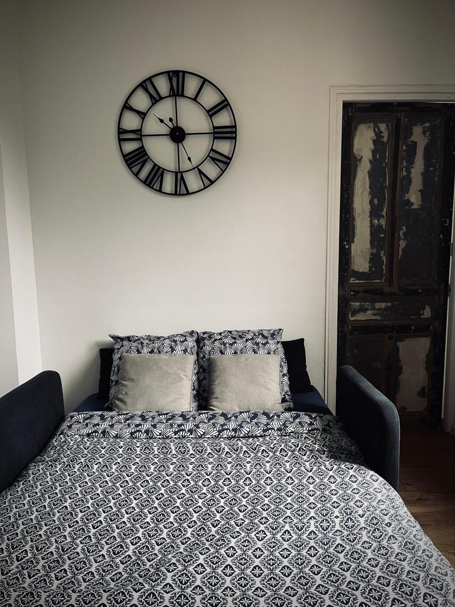 Appartement Saint Nicaise - Centre Historique De *